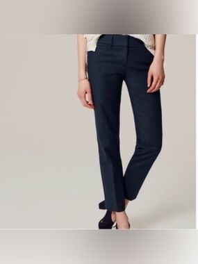 NWT Loft Riviera Pants Julie Fit - size 4. B14